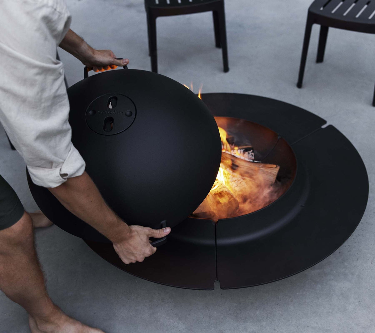 Ember lid spark screen cover by Cane-line