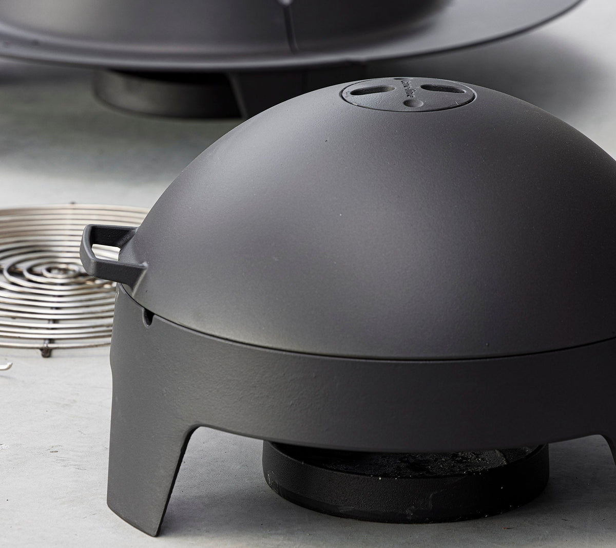 Ember lid spark screen cover by Cane-line