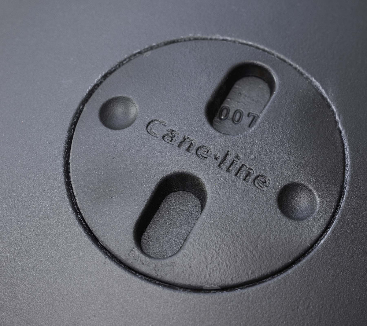 Ember lid spark screen cover by Cane-line