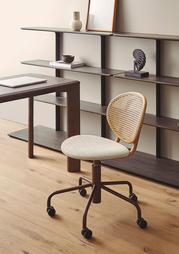Loop Swivel Dining Chair