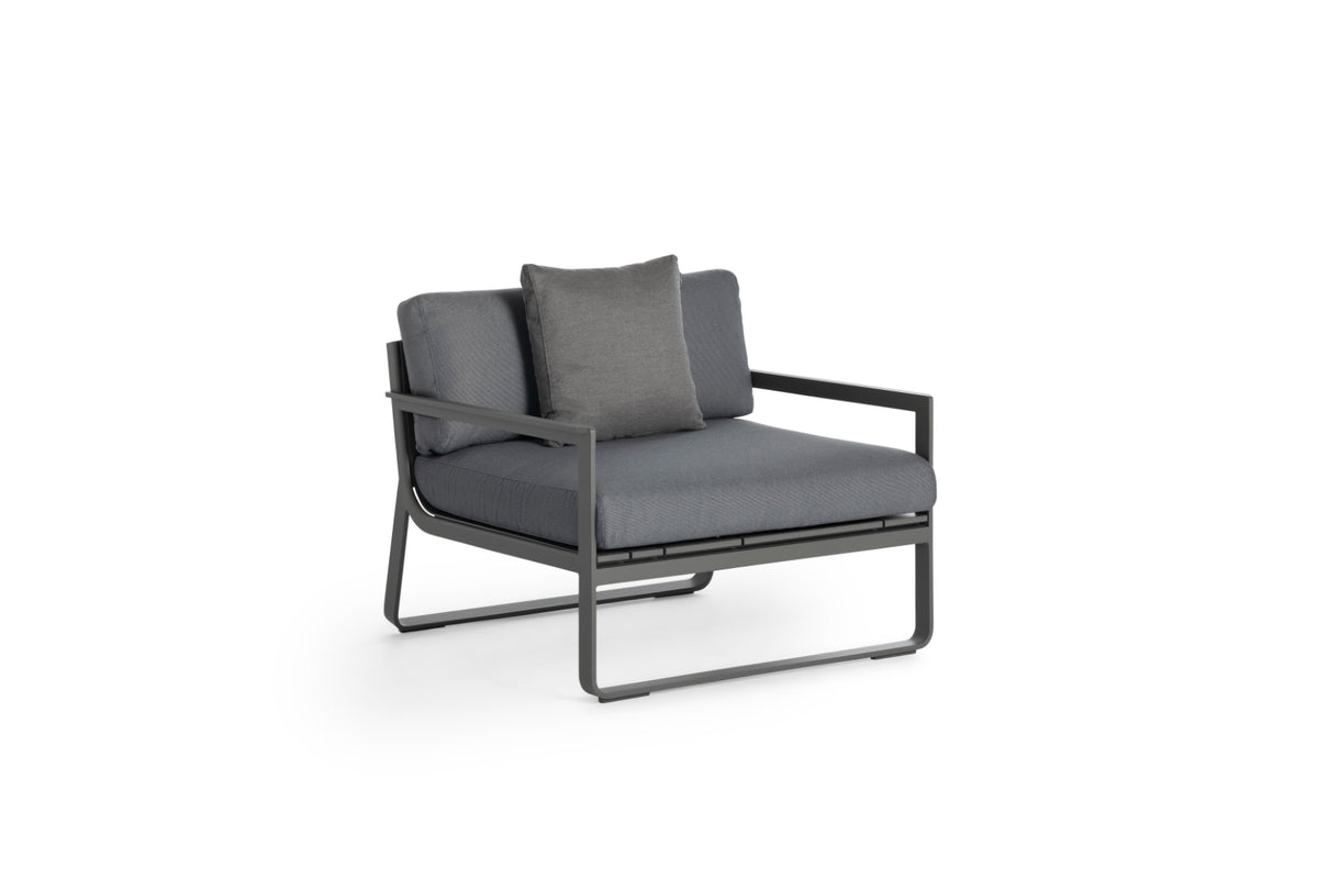 Flat Lounge chair