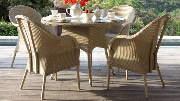 Nîmes Dining Table