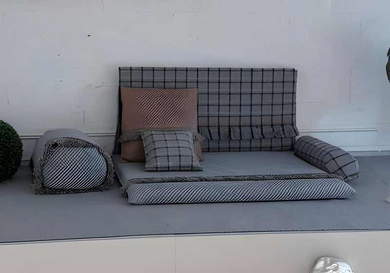GAN - Layers Outdoor (Display Sale)
