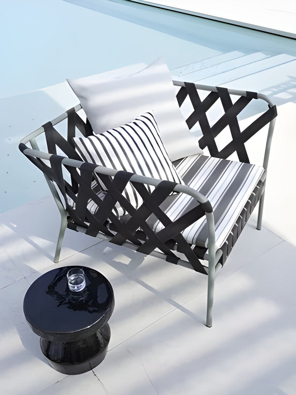 Inout Armchair 851