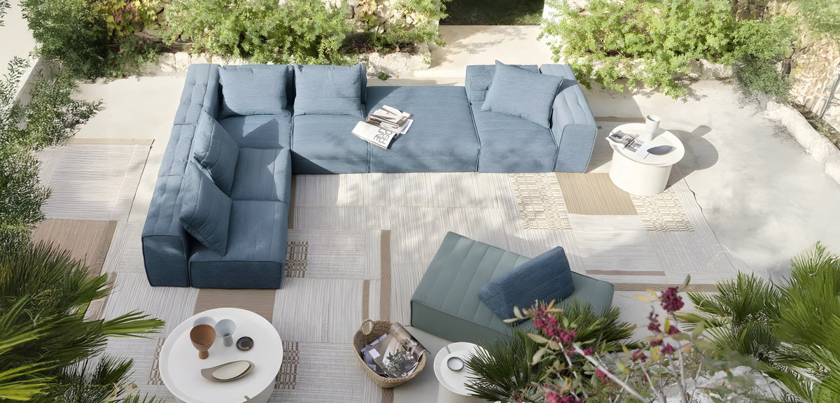 Outdoor Sectional Sofas