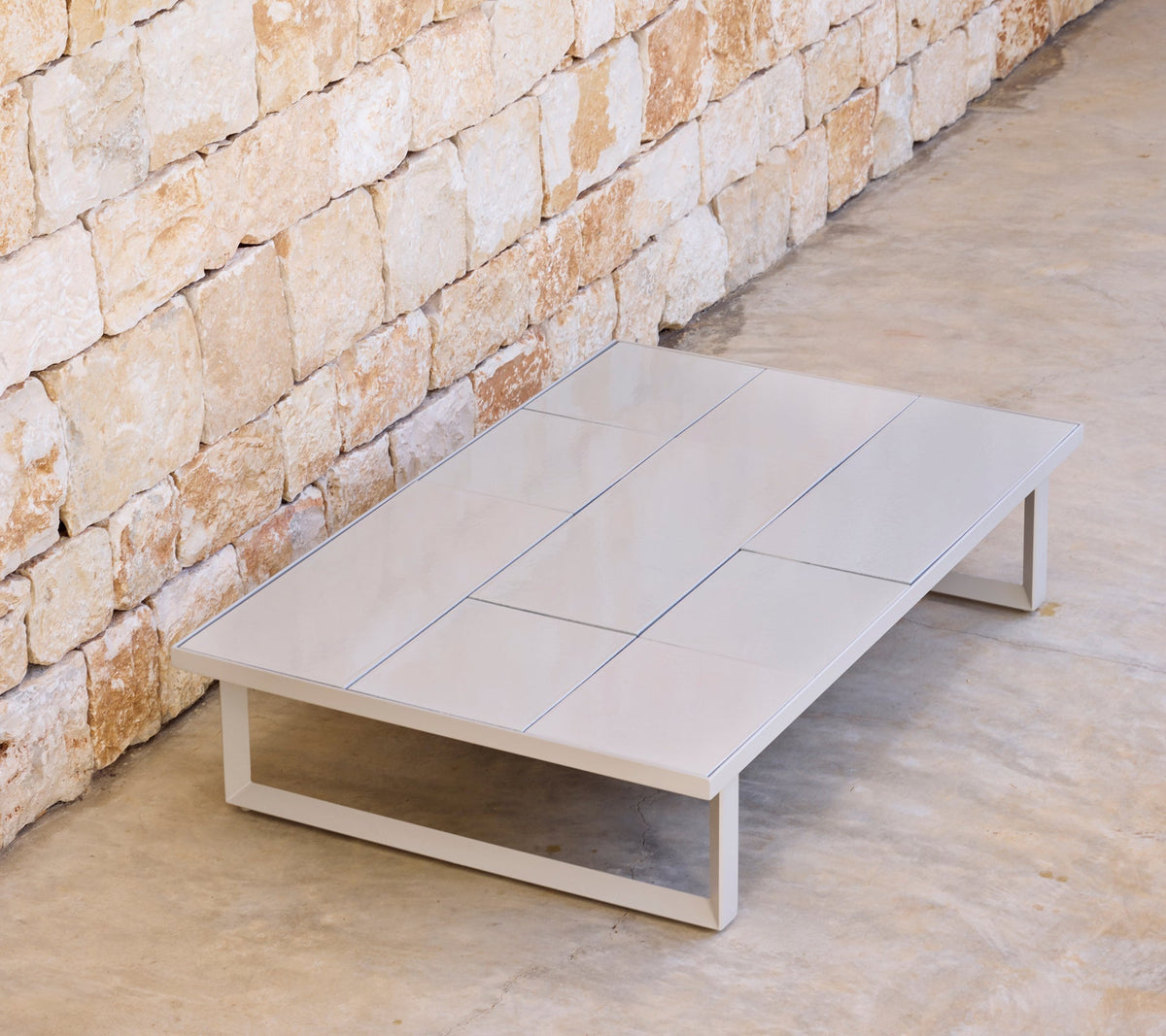 Glaze coffee table rectangular lifestyle image by Cane-line