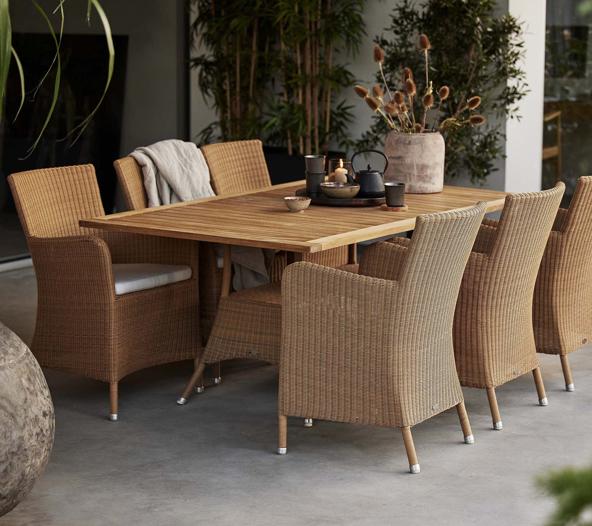 Hampsted chair outdoor dining chair by Cane-line, designed by Cane-line Design