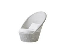 Kingston sunchair with wheels lifestyle image by Cane-line