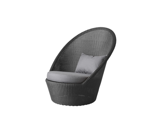 Kingston sunchair with wheels by Cane-line