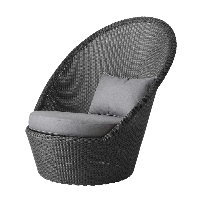 Kingston sunchair with wheels outdoor chaise lounge by Cane-line
