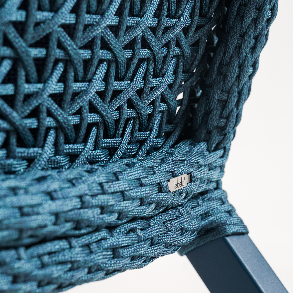 Lebello 4L Lounger frame and weave detail