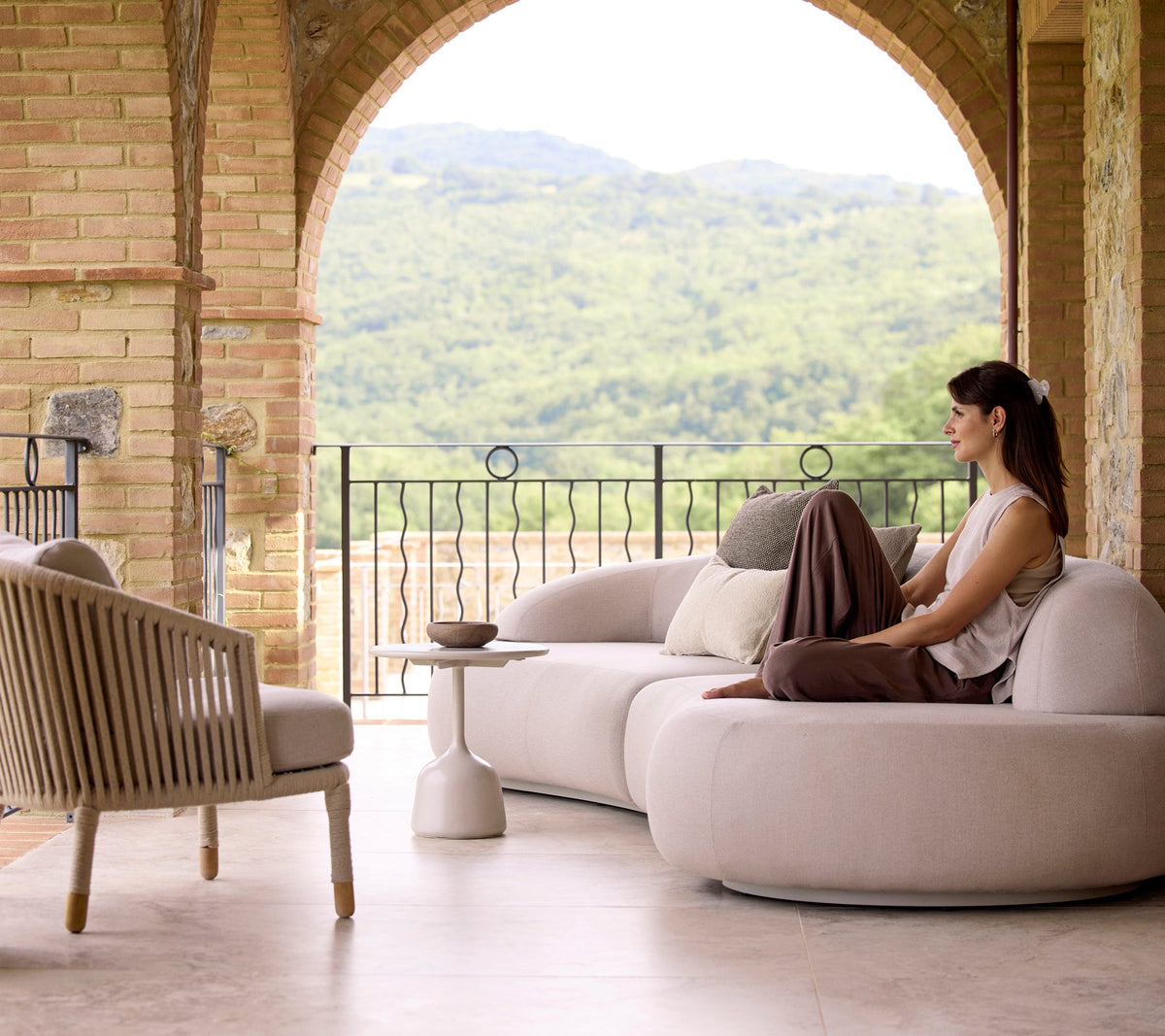 Mellow sofa lifestyle