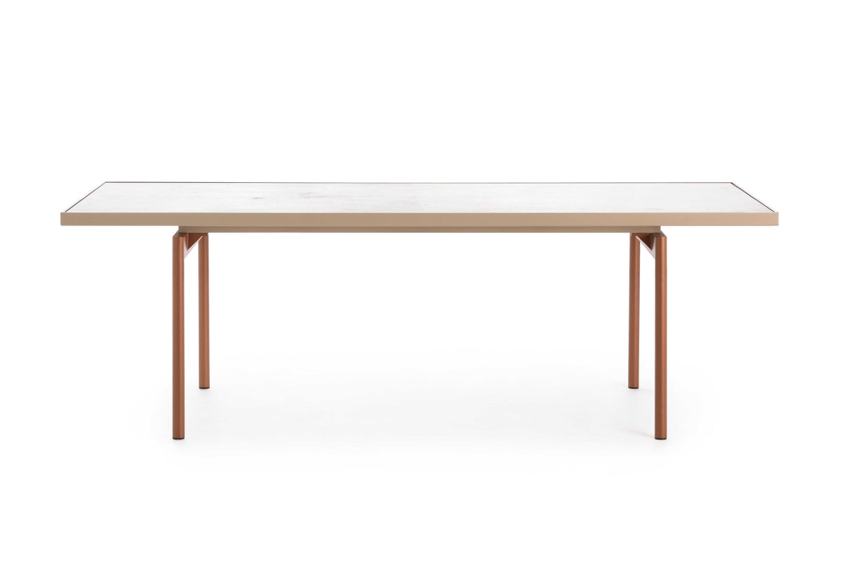 Onde Dining Table