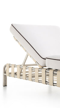 Onsen Chaise Lounge
