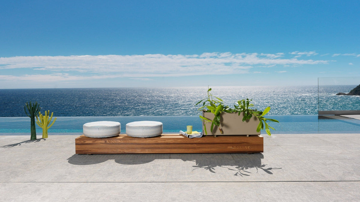 Roberti Key West round planter on the beam system overlooking the sea