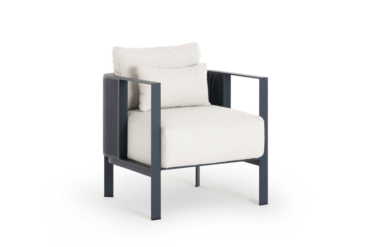 Solanas Club Armchair