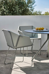 Stack Round column leg dining table Ø90