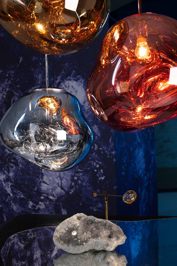 Tom Dixon Melt Silver Pendant close-up