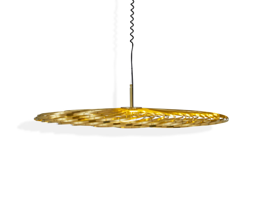 Tom Dixon Spring Medium Pendant in polished brass, level 1 illuminated