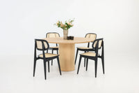 Vincent Sheppard Atlas Dining Table Round in natural oak with Titus chairs