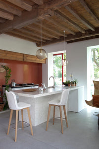 Vincent Sheppard Lily counter manufacturer lifestyle photograph 1