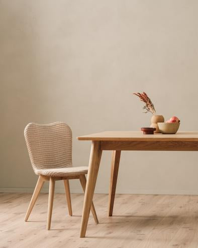 Vincent Sheppard Lily oak manufacturer lifestyle photograph 1