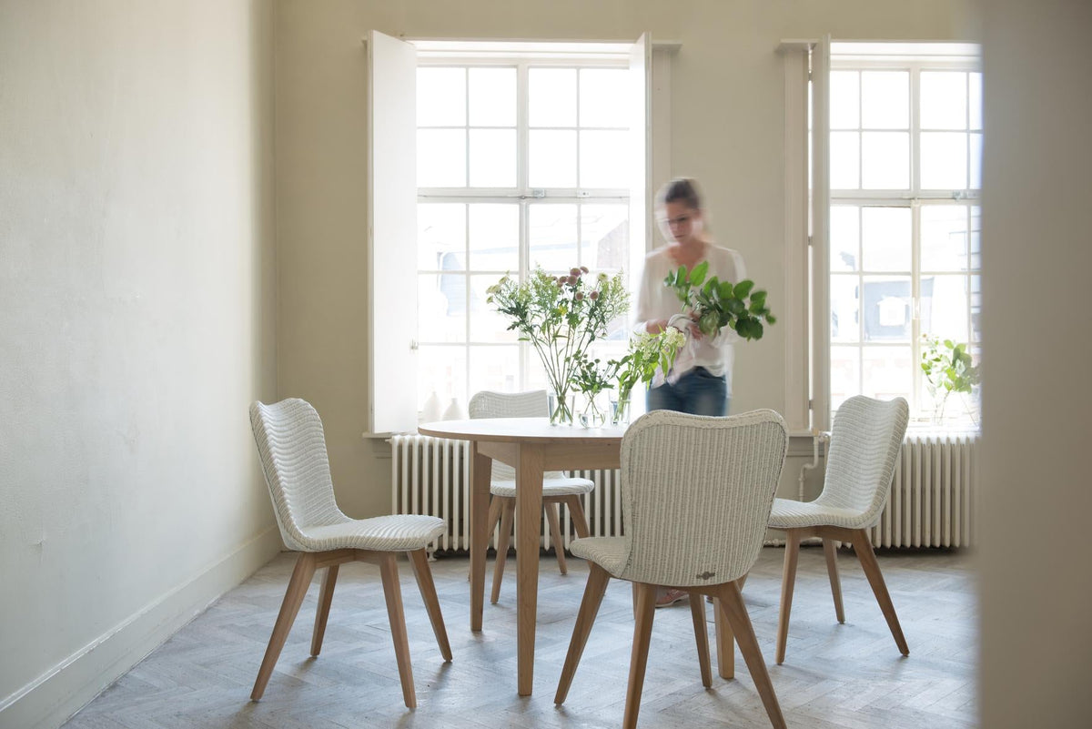Vincent Sheppard Lily oak manufacturer lifestyle photograph 7