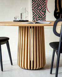 Maru oval dining table natural oak slatted base closeup