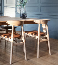 Vincent Sheppard Teo Dining Chair lifestyle photograph